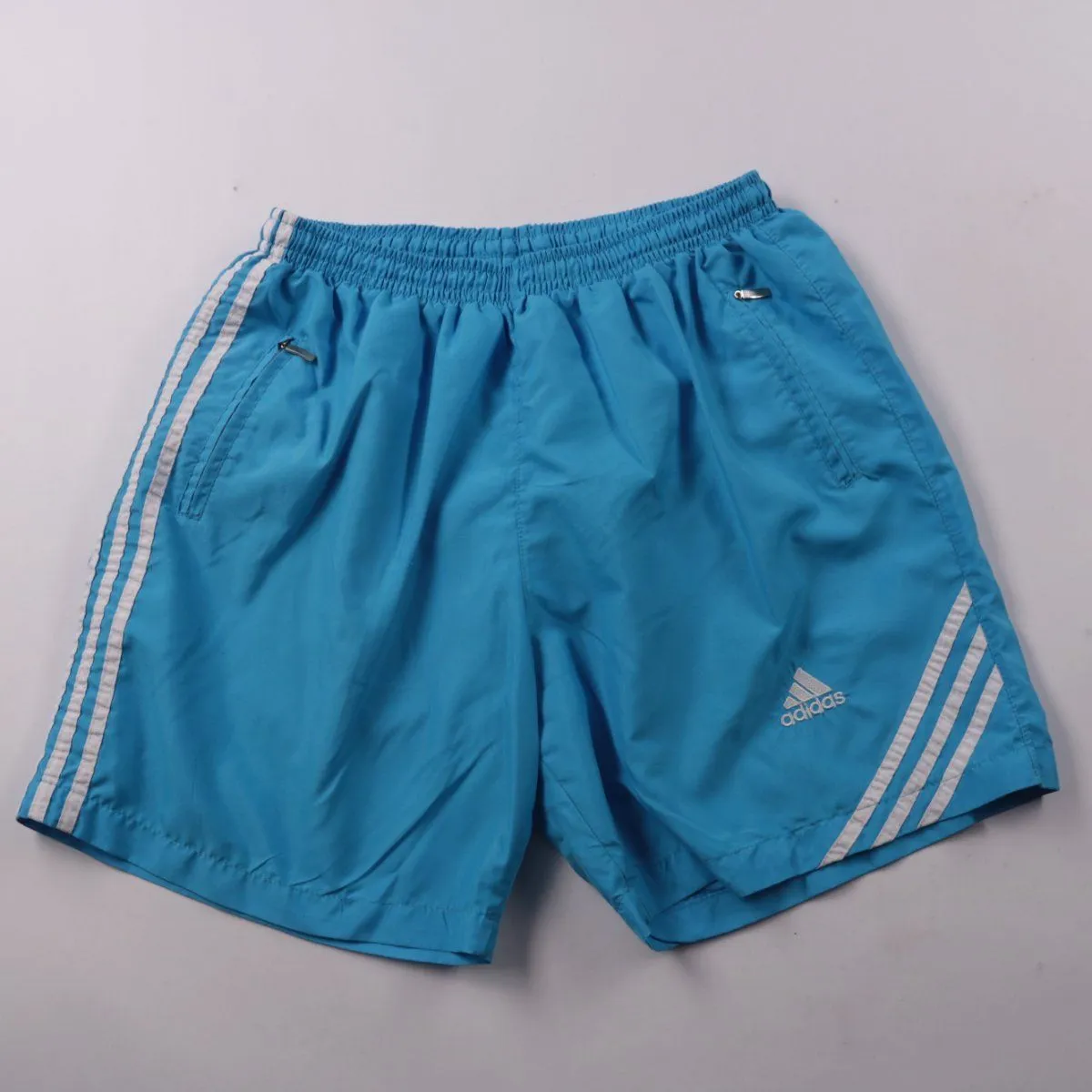 шорты Adidas