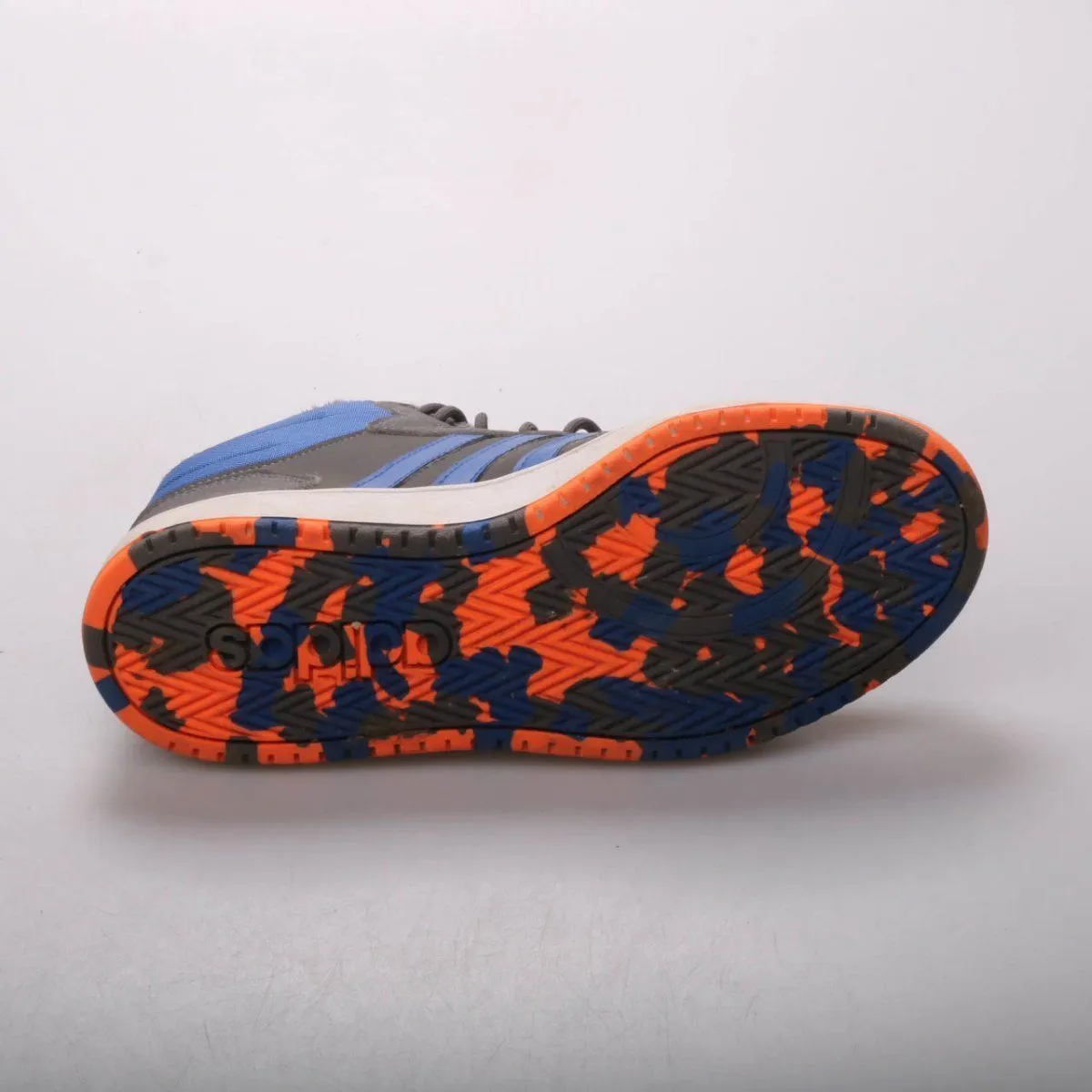 кроссовки Adidas
